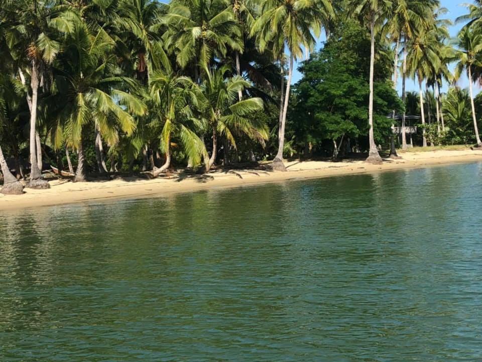 Mecaja Beach House Roxas  Luaran gambar