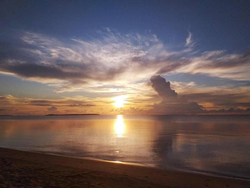 Mecaja Beach House Roxas  Luaran gambar