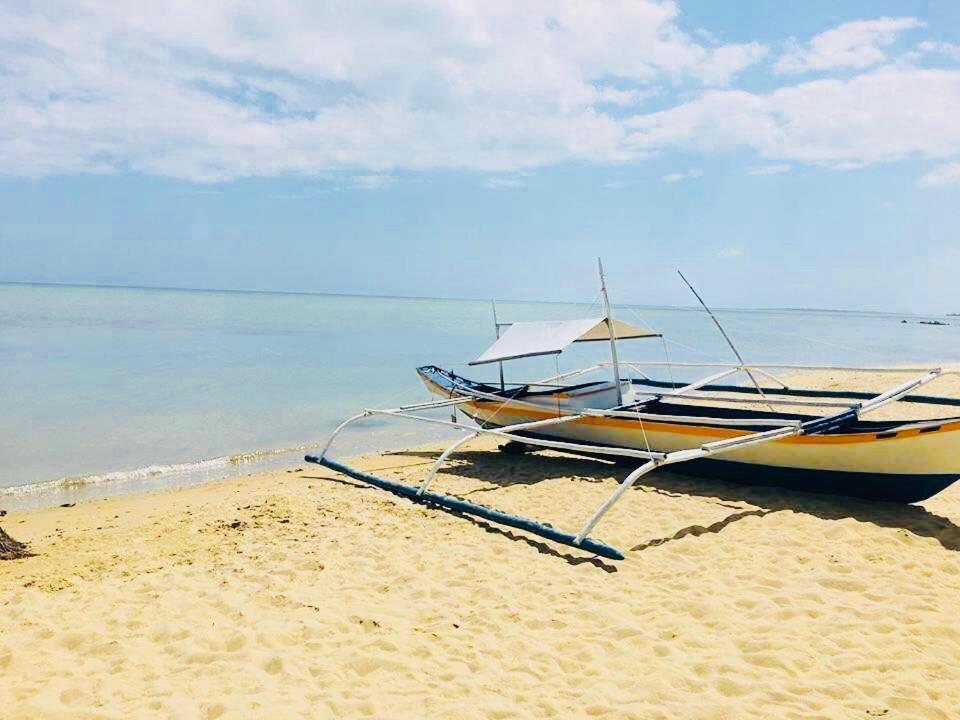 Mecaja Beach House Roxas  Luaran gambar