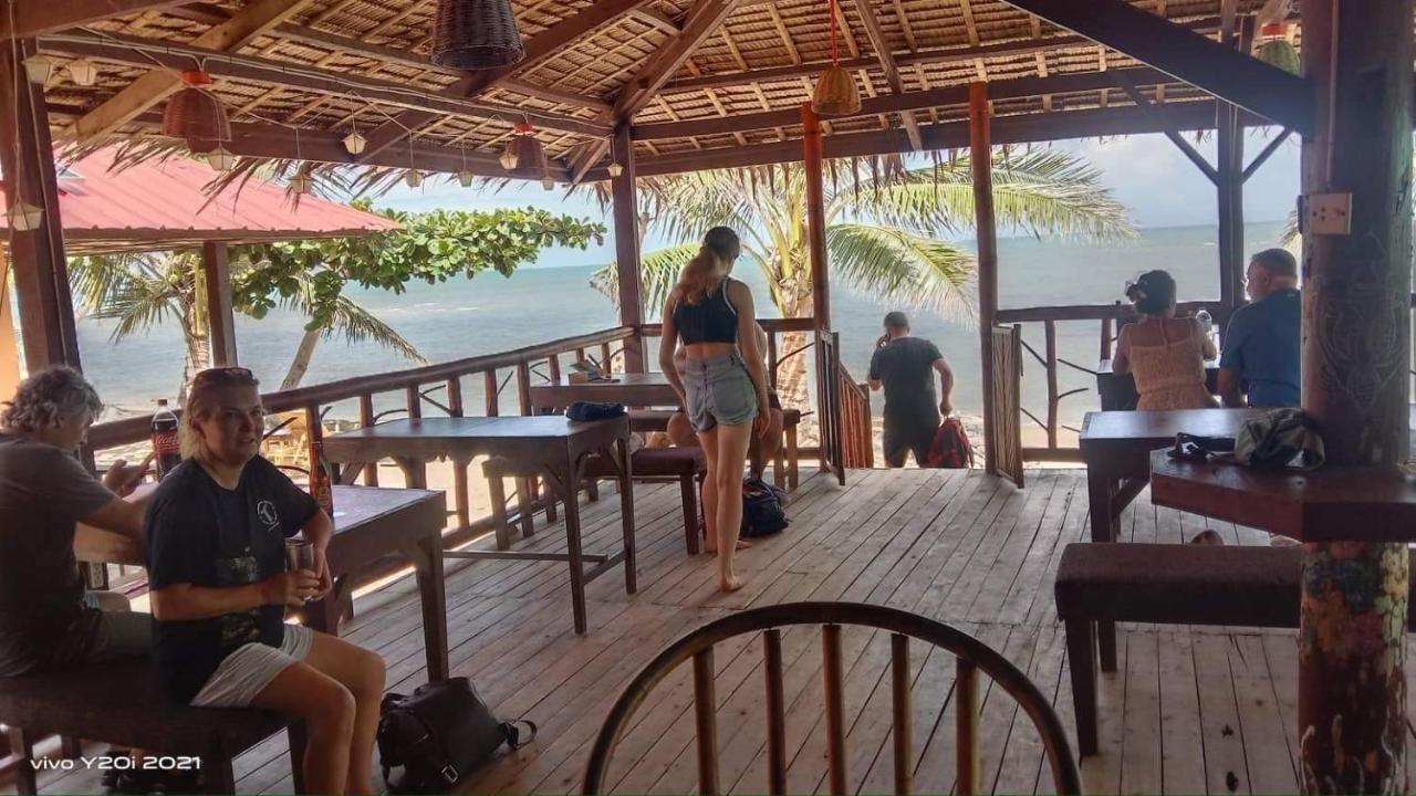 Mecaja Beach House Roxas  Luaran gambar