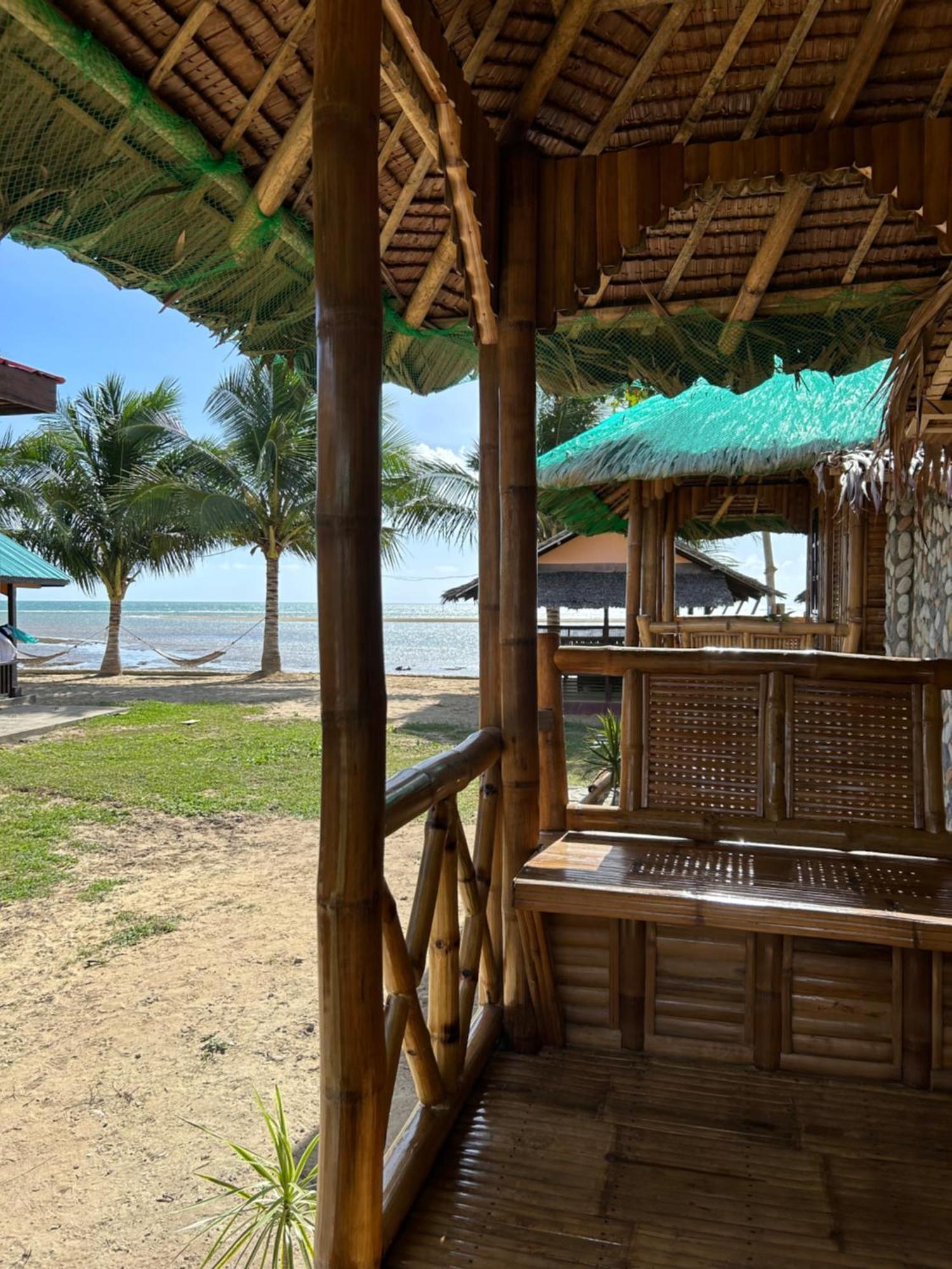 Mecaja Beach House Roxas  Luaran gambar